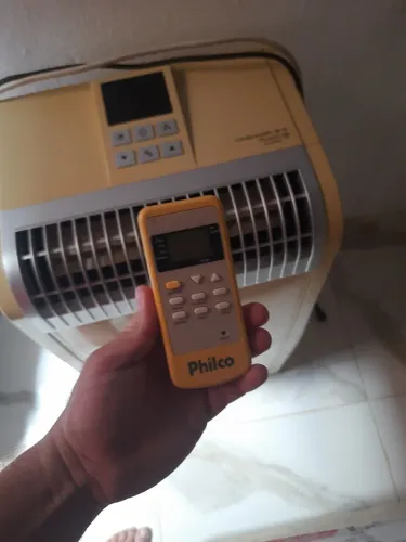 Vendo ar condicionado portátil barato funcionando perfeitamente