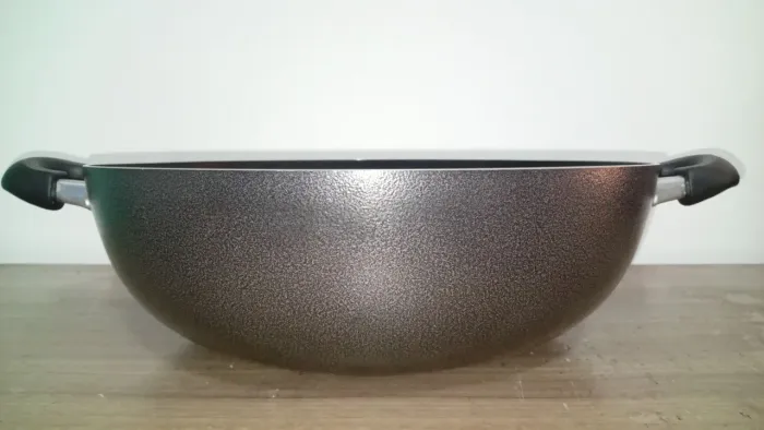 Panela Wok JoyCook 34cm diâmetro 