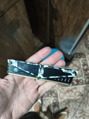 Memória ram T-force vulcan 8gb 3200mhz
