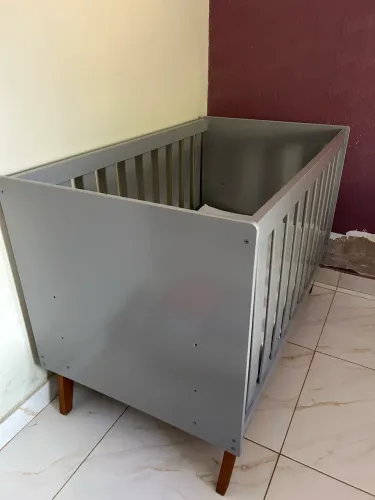 Berço de bebê 