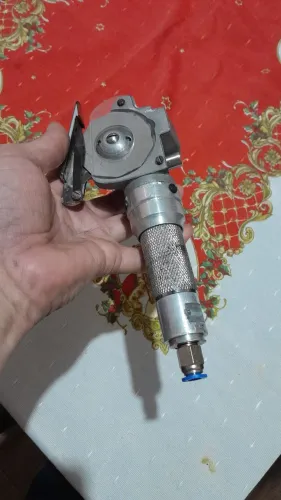 Maquina pneumática corta tecido