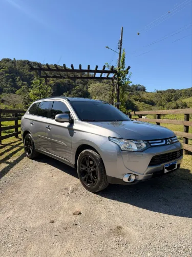 Mitsubishi Outlander 3.0/ GT 3.0 V6 Aut. 2015