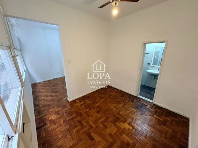 Apartamento de sala e quarto Gloria