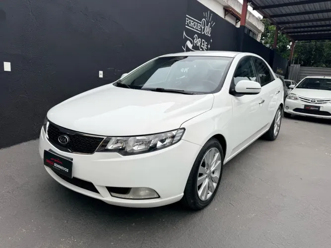 Kia Motors Cerato 1.6 16V Aut. 2013
