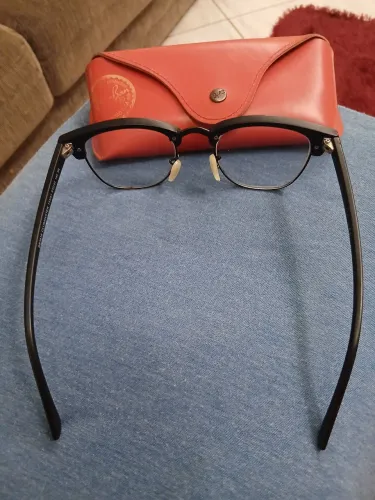 Armação Ray ban clubmaster praticamente nova