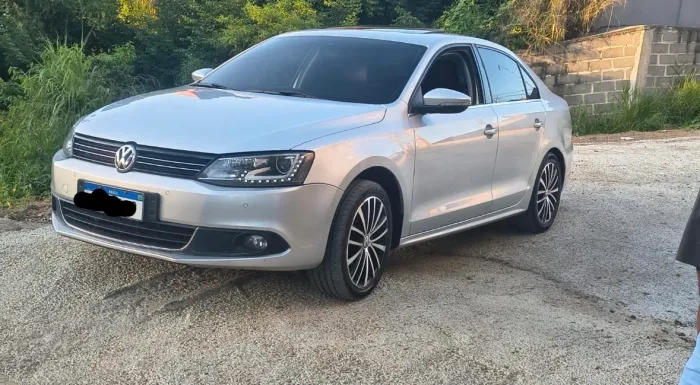 Volkswagen Jetta Highline 2.0 TSI 16V 4P Tiptronic 2013
