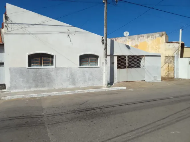 Oferta!! Casa 3/4 Sendo 02 Suites C/ Escritura No Barro Vermelho