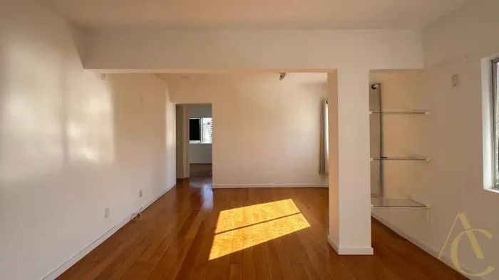 Apartamento à venda - 02 quartos - Centro | Florianópolis/SC.