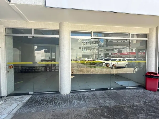 SALA COMERCIAL PARA LOCAÇÃO  CENTRO DE ITAJAÍ | 60m²