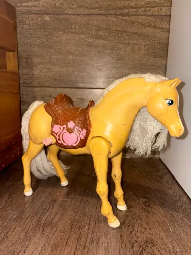 Cavalo de brinquedo da Barbie 