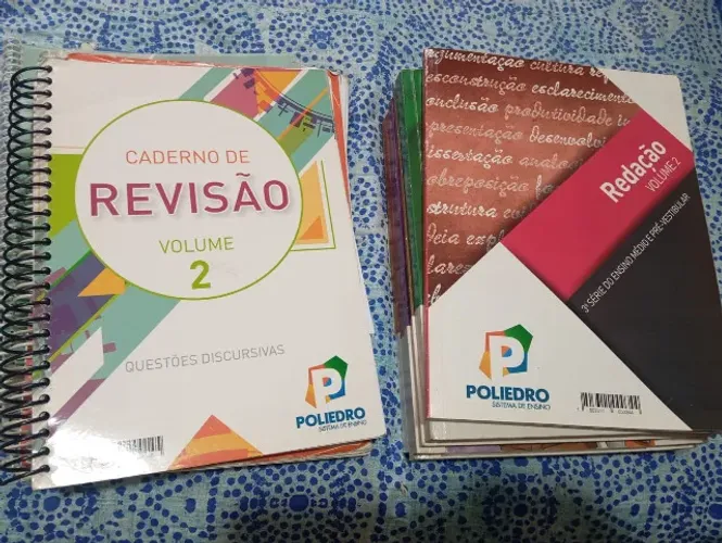 Lote Livros Pré-Vestibular Poliedro + Apostilas ETAPA e Questões ENEM