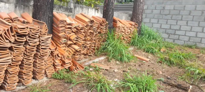 Telhas Usadas em Ótima Conservação