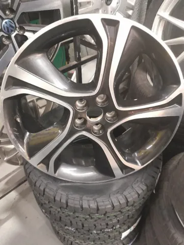 Rodas Volvo Aro 20