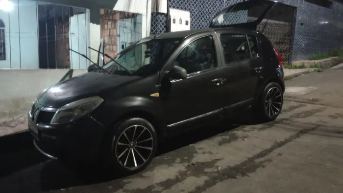 Renault Sandero Expression Hi-flex 1.0 16V 5P 2011