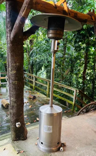 Aquecedor Externo a Gás em Inox - Área Gourmet, Deck e Jardim
