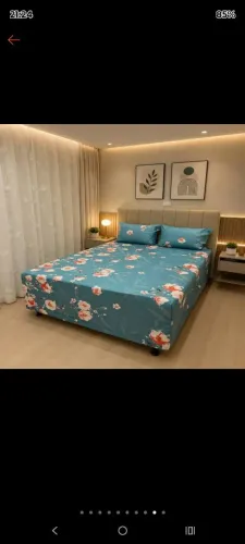 Lençol casal cobre a cama 