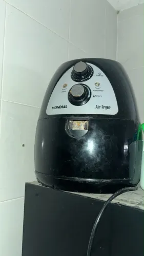 Air Fryer funcionando só tá sem o cabo da frente