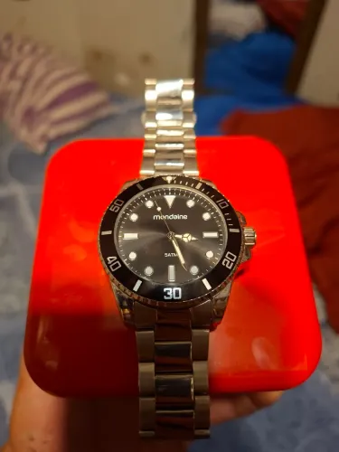 Relógio mondaine
