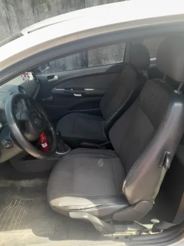 Volkswagen Gol Geração VI City 1.0 8V MI Total Flex 2P 2014