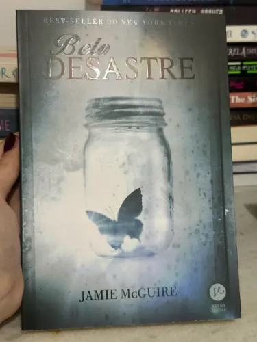 Belo Desastre - Jamie McGuire | Editora Verus