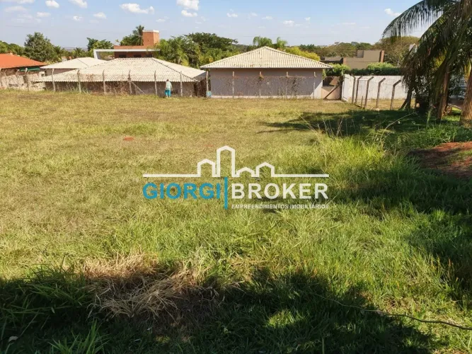 Terreno Residencial à Venda no Condomínio Lago E Sol em Fronteira-MG: 530,00 m² de Área, I