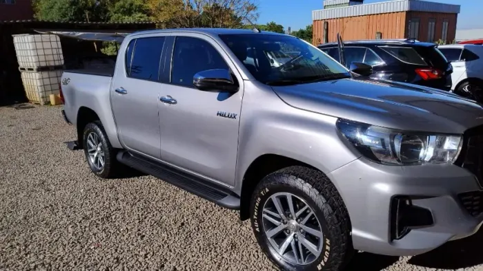 Toyota Hilux CD SRV 4X4 2.8 TDI Diesel Aut. 2020