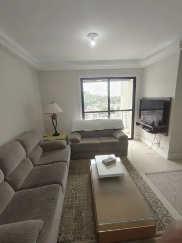 Apartamento com 3 Quarto(s) e 1 banheiro(s) para Alugar, 68 m² por R$ 2640 / Mês