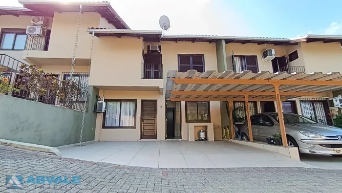 Blumenau - Casa de Condomínio - Velha