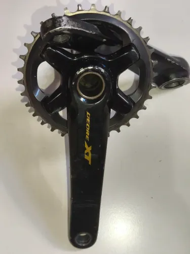Pedevela deore XT 8000 com coroa 34 Shimano usado