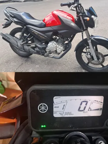 Moto Yamaha a venda