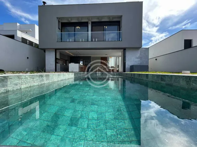 Casa em Condomínio : Sobrado / Residencial / Residencial Terras Nobres