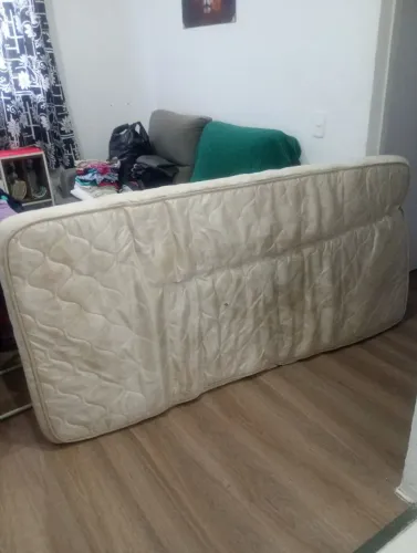 Vendo Colchão de Solteiro