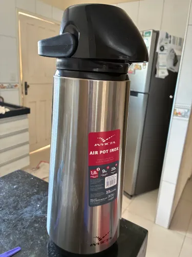 Garrafa térmica 1,8 Invicta AirPot Inox nova