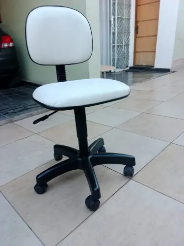 Cadeira Giratória