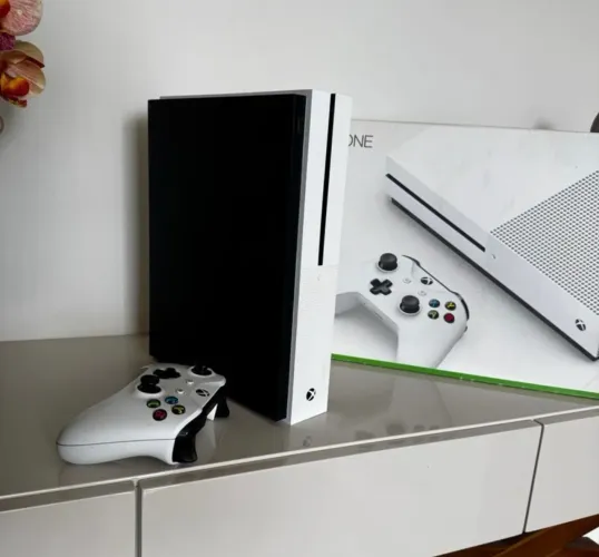 X-box One S 1T