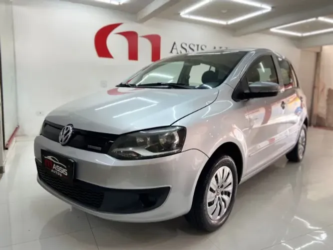 Volkswagen Fox Bluemotion 1.0 MI Total Flex 12V 5P 2014