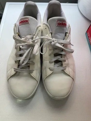 Tênis Adidas