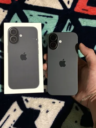 iPhone 17