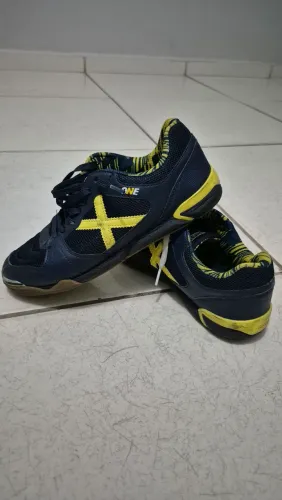 Tênis Munich Futsal 41