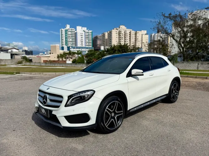 Mercedes-Benz GLA 250 Sport 2.0 TB 16V 4X2 211cv Aut. 2017