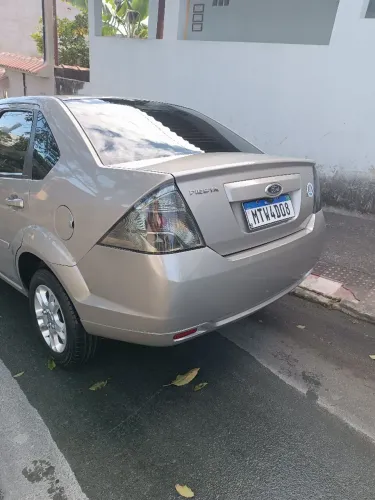 Ford Fiesta Sed. 1.6 8V Flex 4P 2011