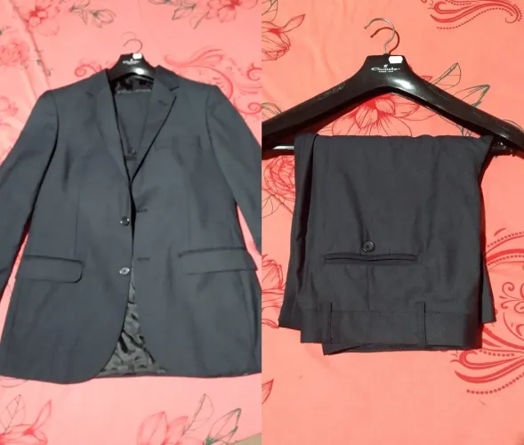 Terno Azul Escuro + Camisa Branca