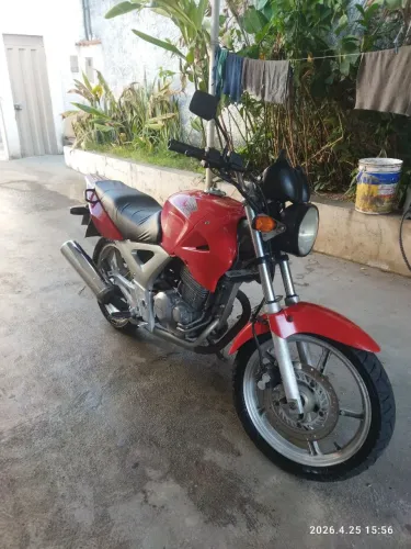 Vendo ou troco por carro mais volta minha