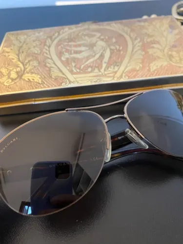 Óculos Bvlgari original Italiano- Sunglasses