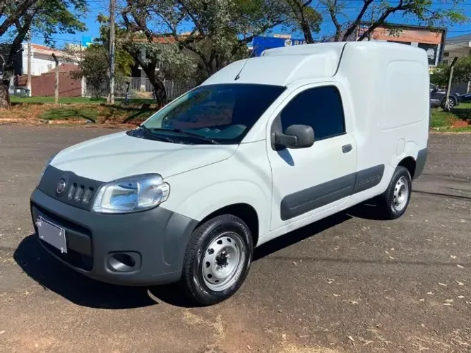 Fiat Fiorino Furgão Work. Hard 1.4 Flex 8V 2P 2019