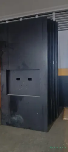 2 Painéis com recorte para televisor 32"