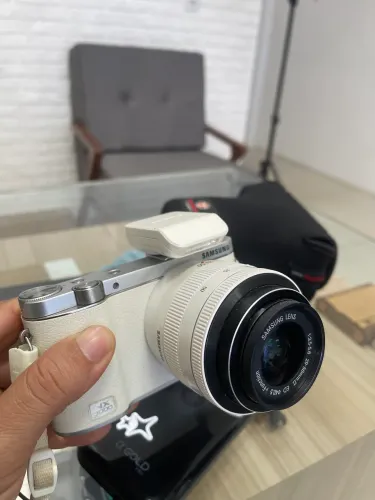 Câmera Samsung nx3000