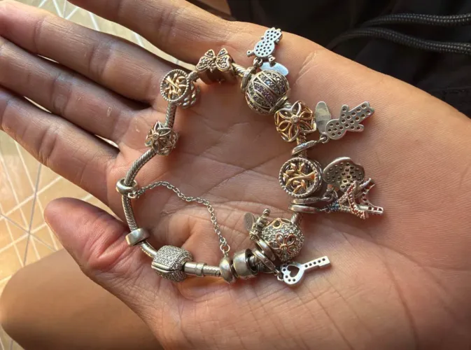 ? Pulseira Vivara em Prata 925 + Berloques ?