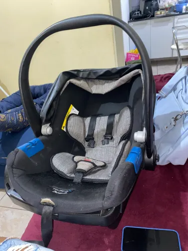 Bebê conforto da Burigotto seminovo