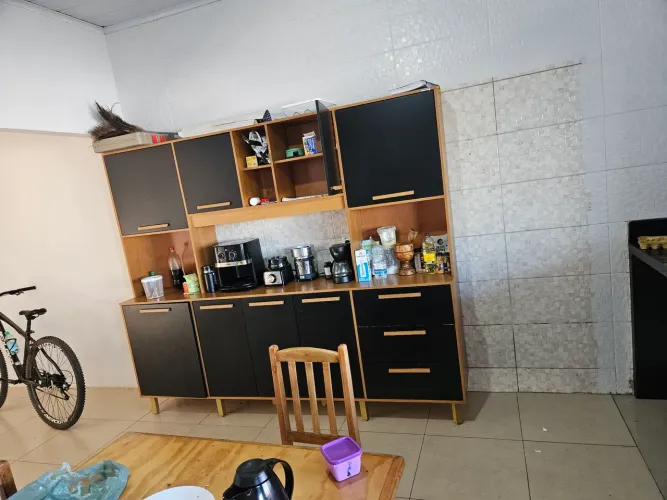 Vende se armário